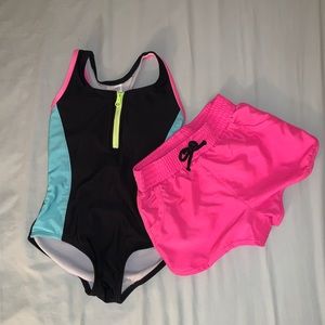 Color Block baiting suit w/ swim shorts